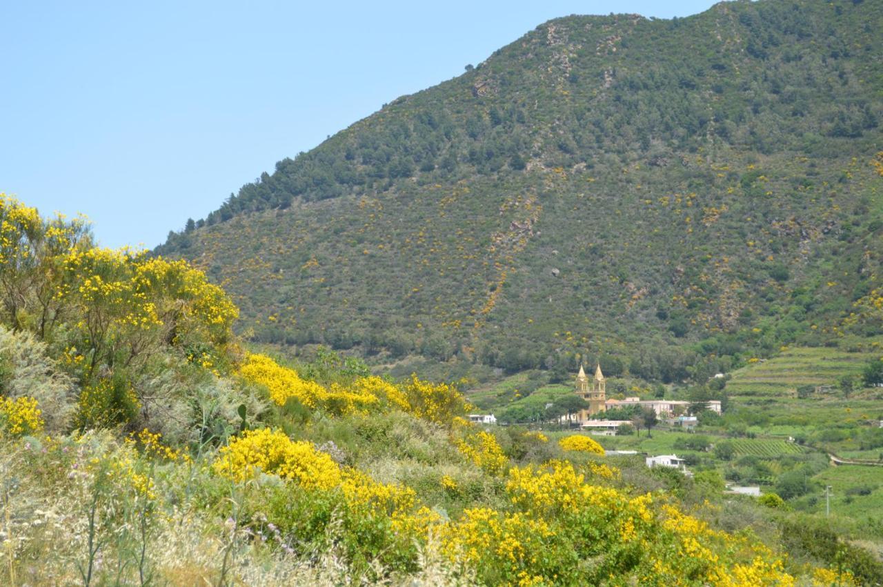 Orizzonte Relais Villa Leni Exterior photo
